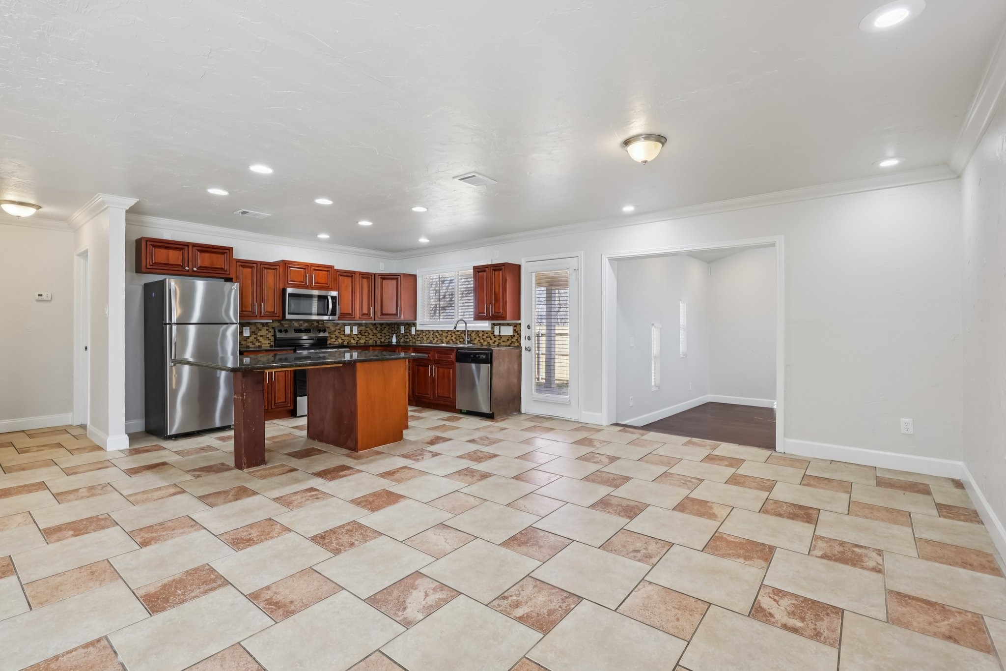 10904 Braemoor Drive Fort Worth TX 76052
