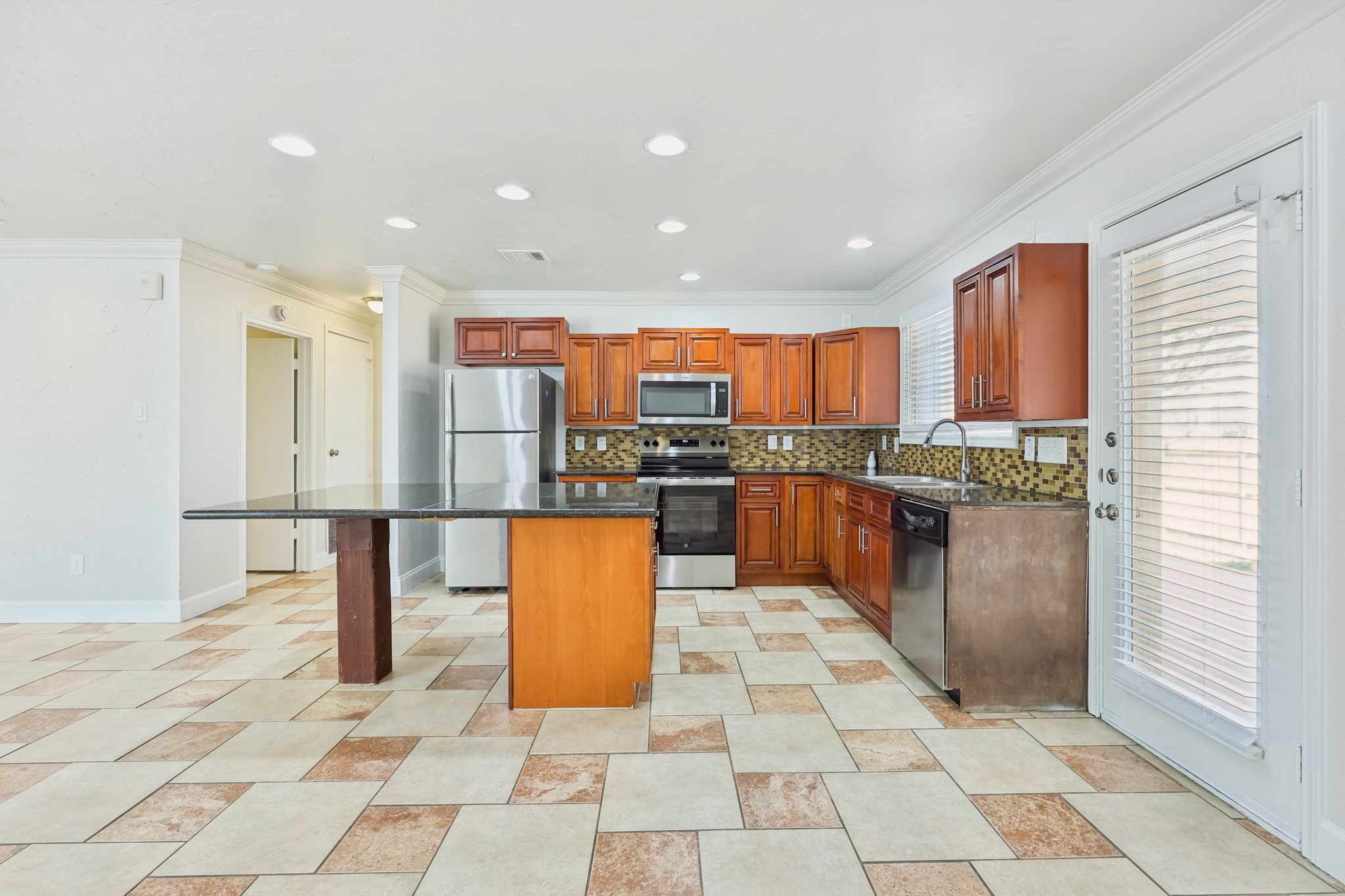 10904 Braemoor Drive Fort Worth TX 76052