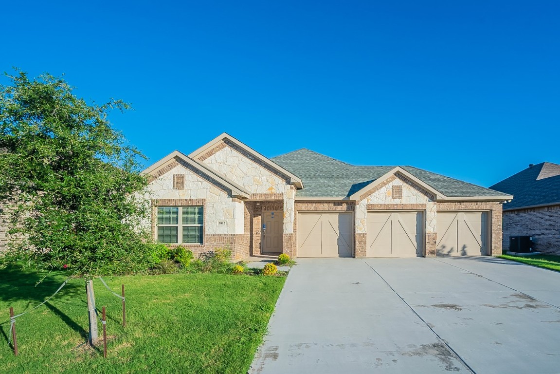 5815 Pamela Way Grand Prairie TX 75052