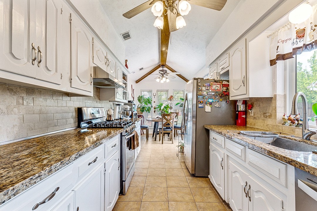 2204 Brighton Lane Plano TX 75075
