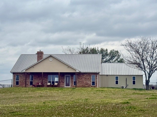 898 Farm Road 1700 Clarksville TX 75426
