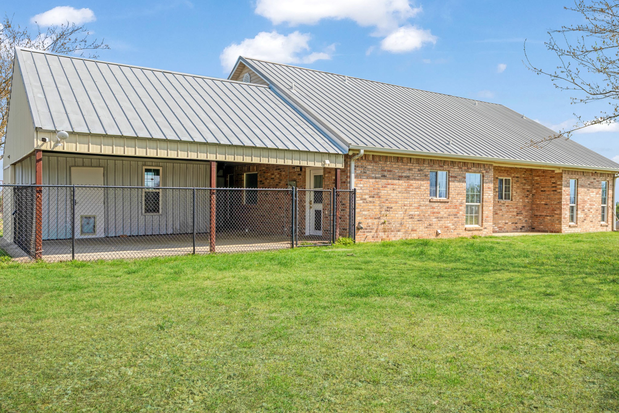 898 Farm Road 1700 Clarksville TX 75426