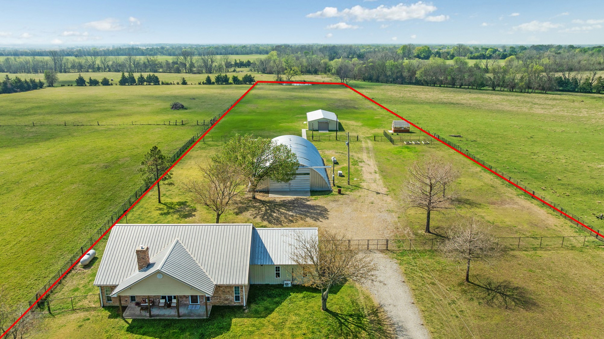 898 Farm Road 1700 Clarksville TX 75426
