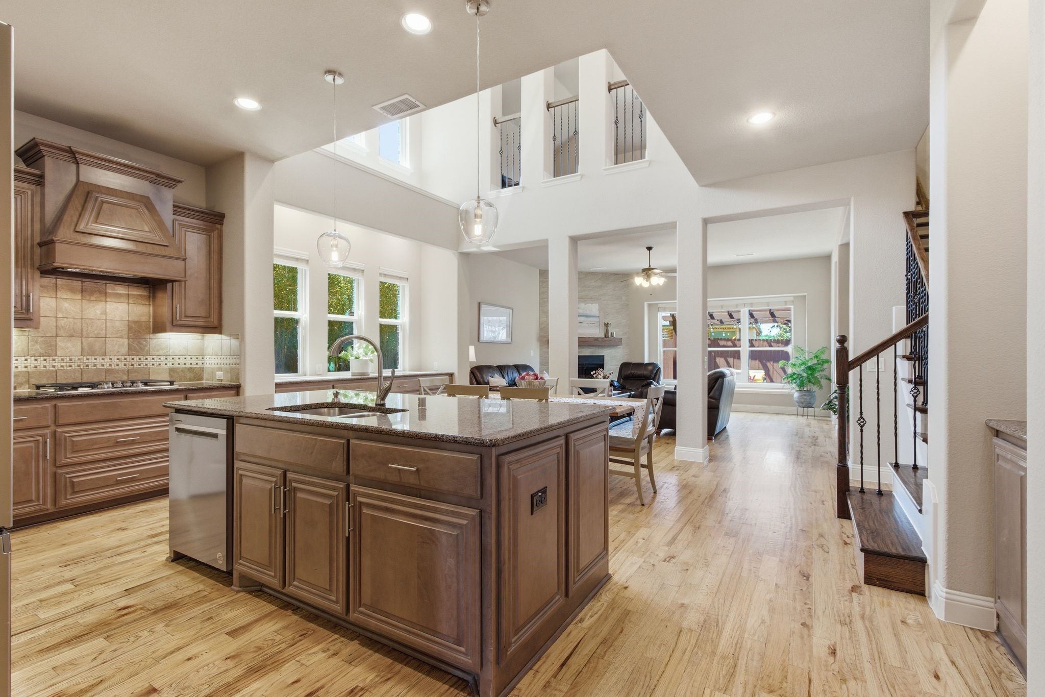 2305 Lynbridge Circle Plano TX 75025