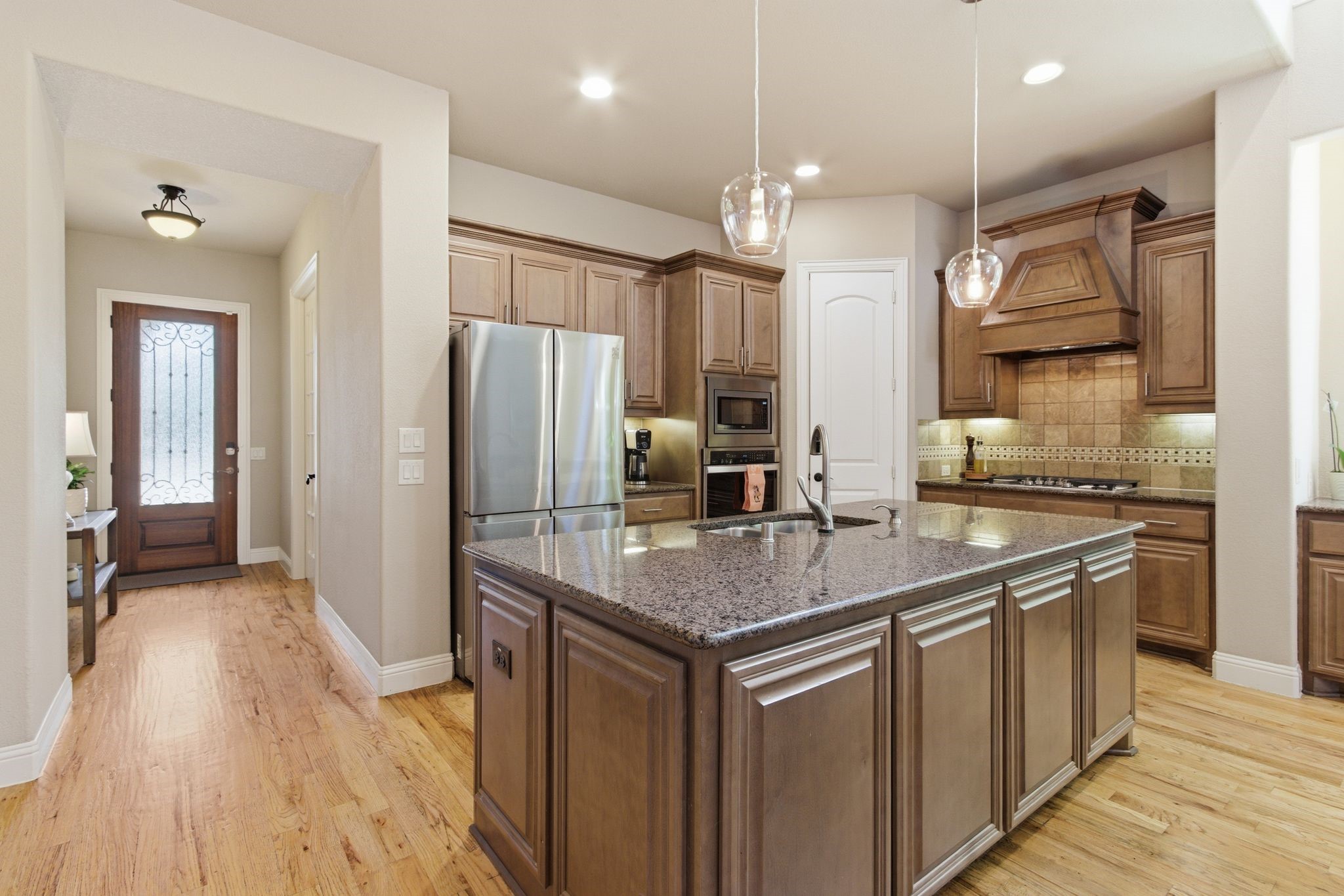 2305 Lynbridge Circle Plano TX 75025