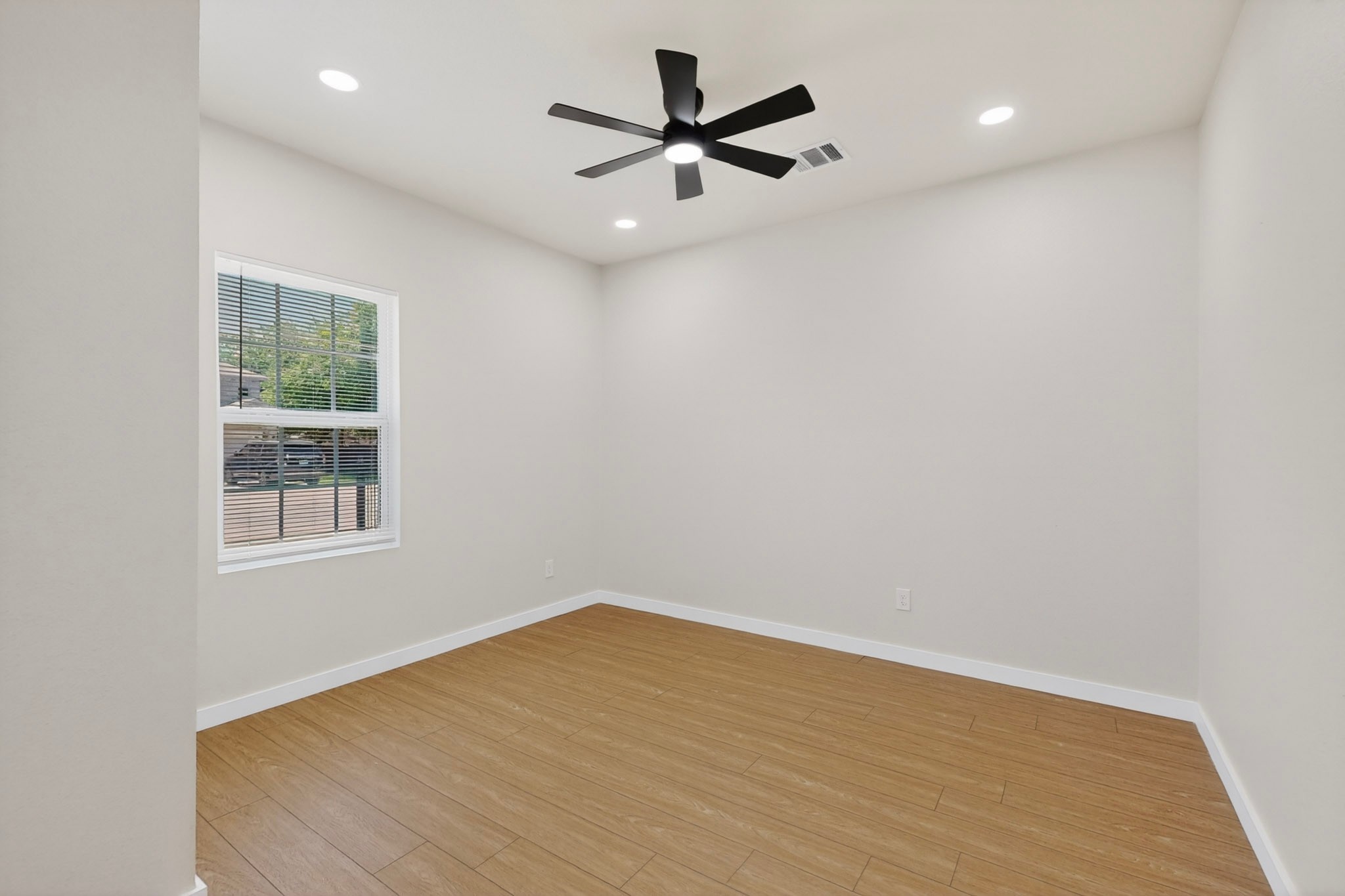 2315 Exeter Avenue Dallas TX 75216