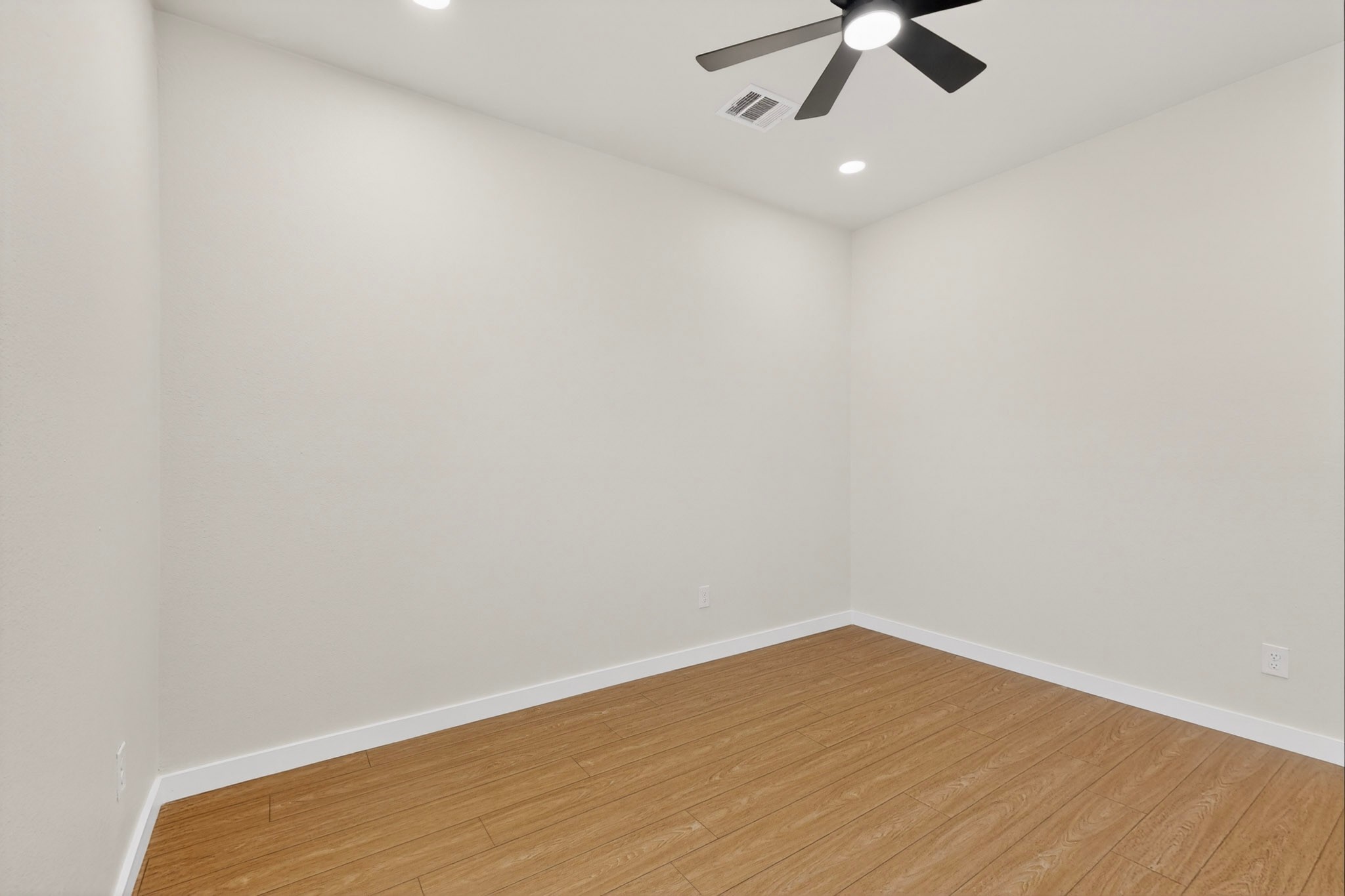 2315 Exeter Avenue Dallas TX 75216