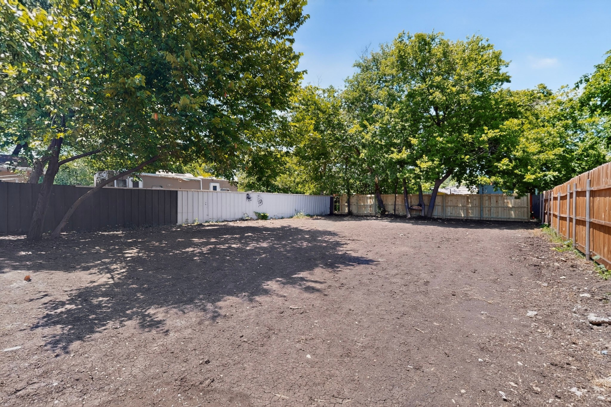 2315 Exeter Avenue Dallas TX 75216