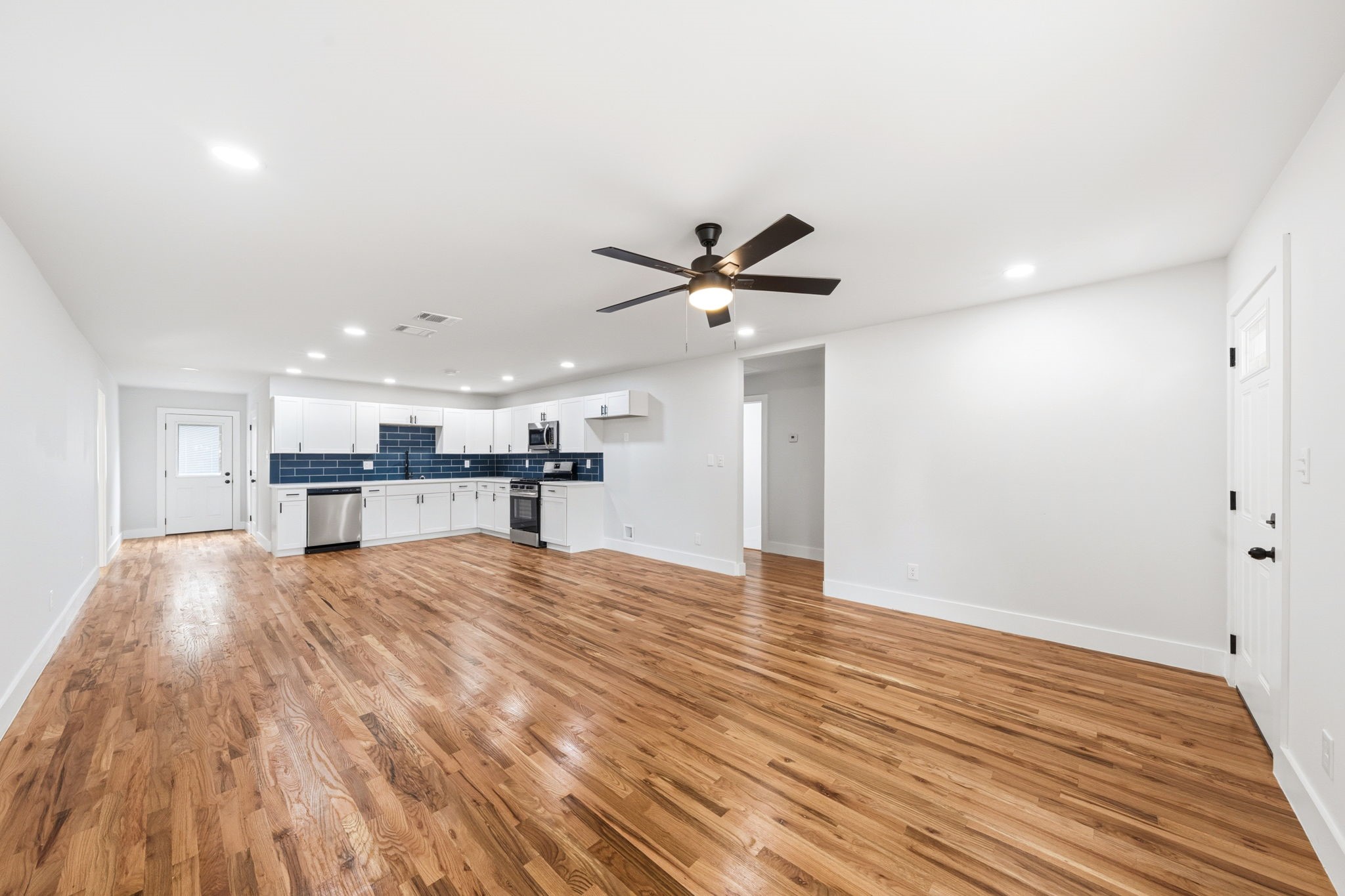 4027 Dutton Drive Dallas TX 75211