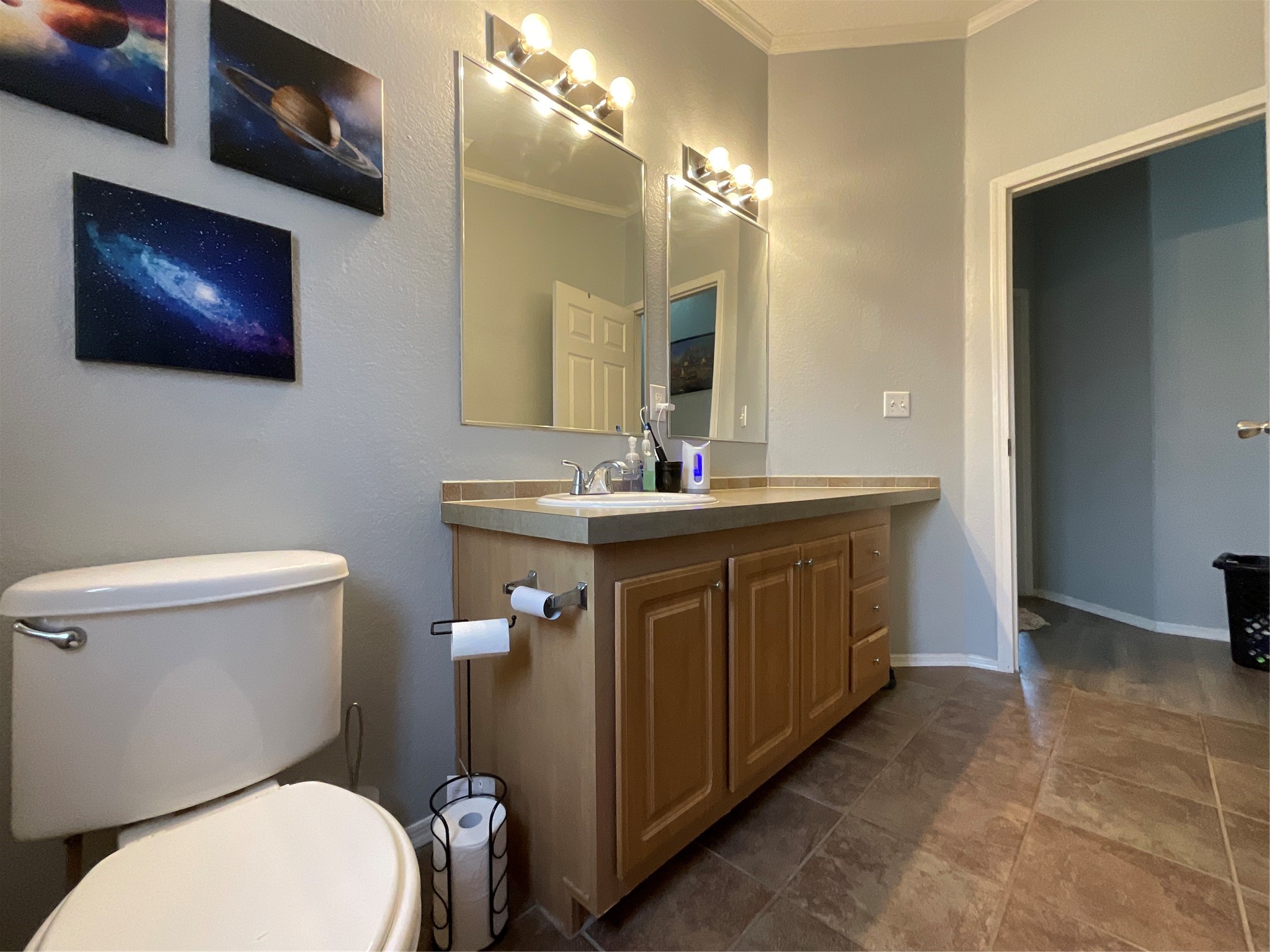 100 El Paso Street Holland TX 76534