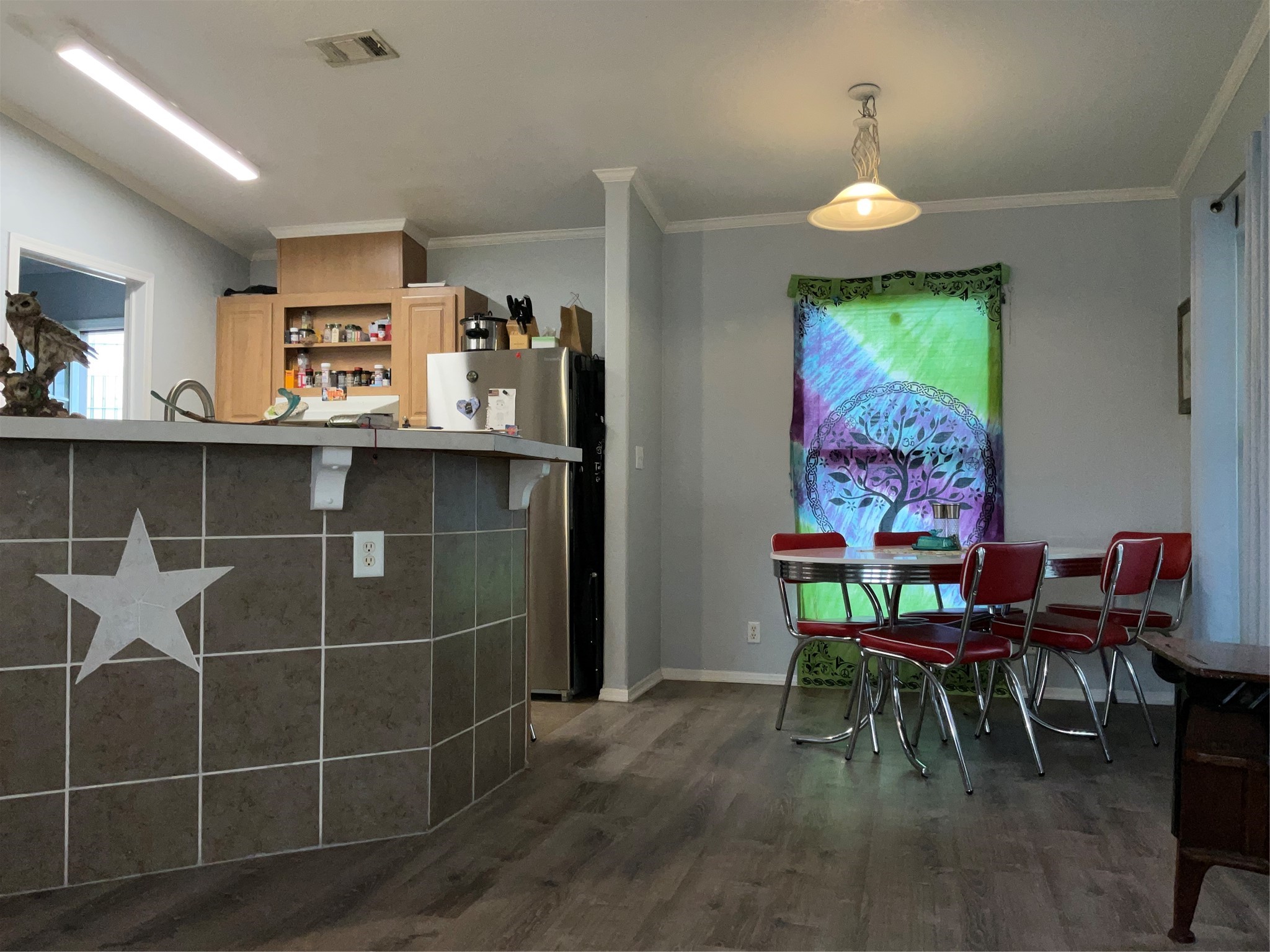 100 El Paso Street Holland TX 76534
