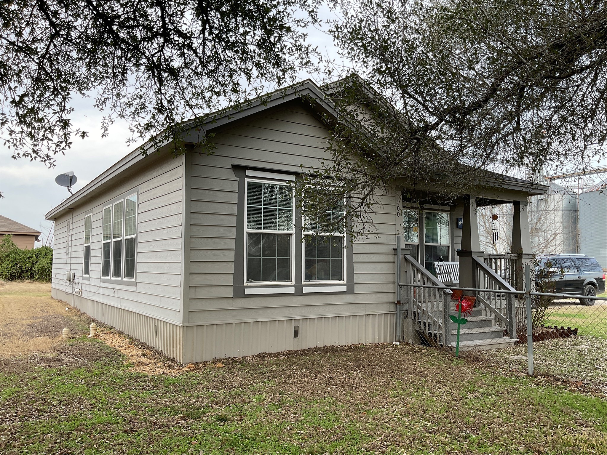 100 El Paso Street Holland TX 76534