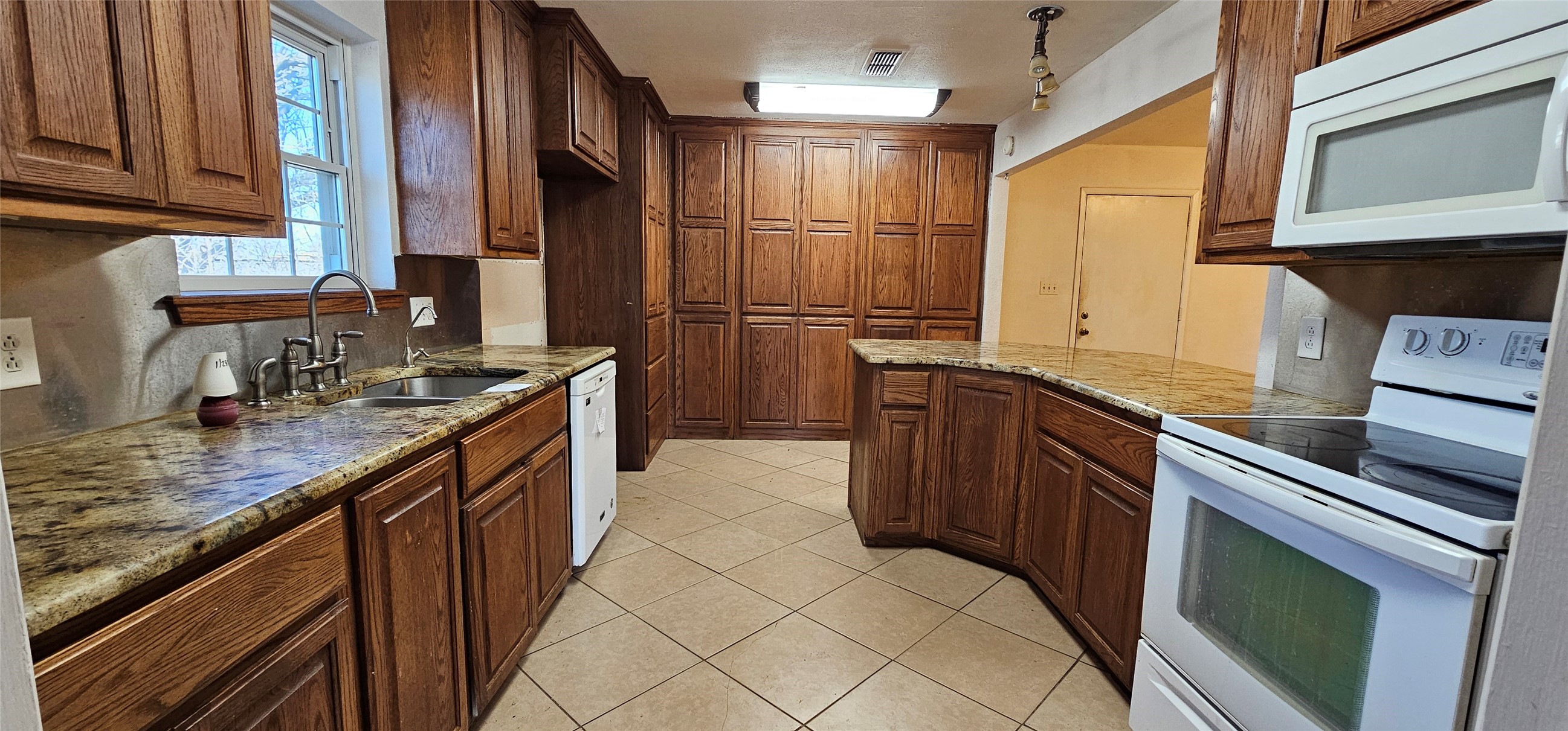 9 Santa Fe Drive Tuscola TX 79562