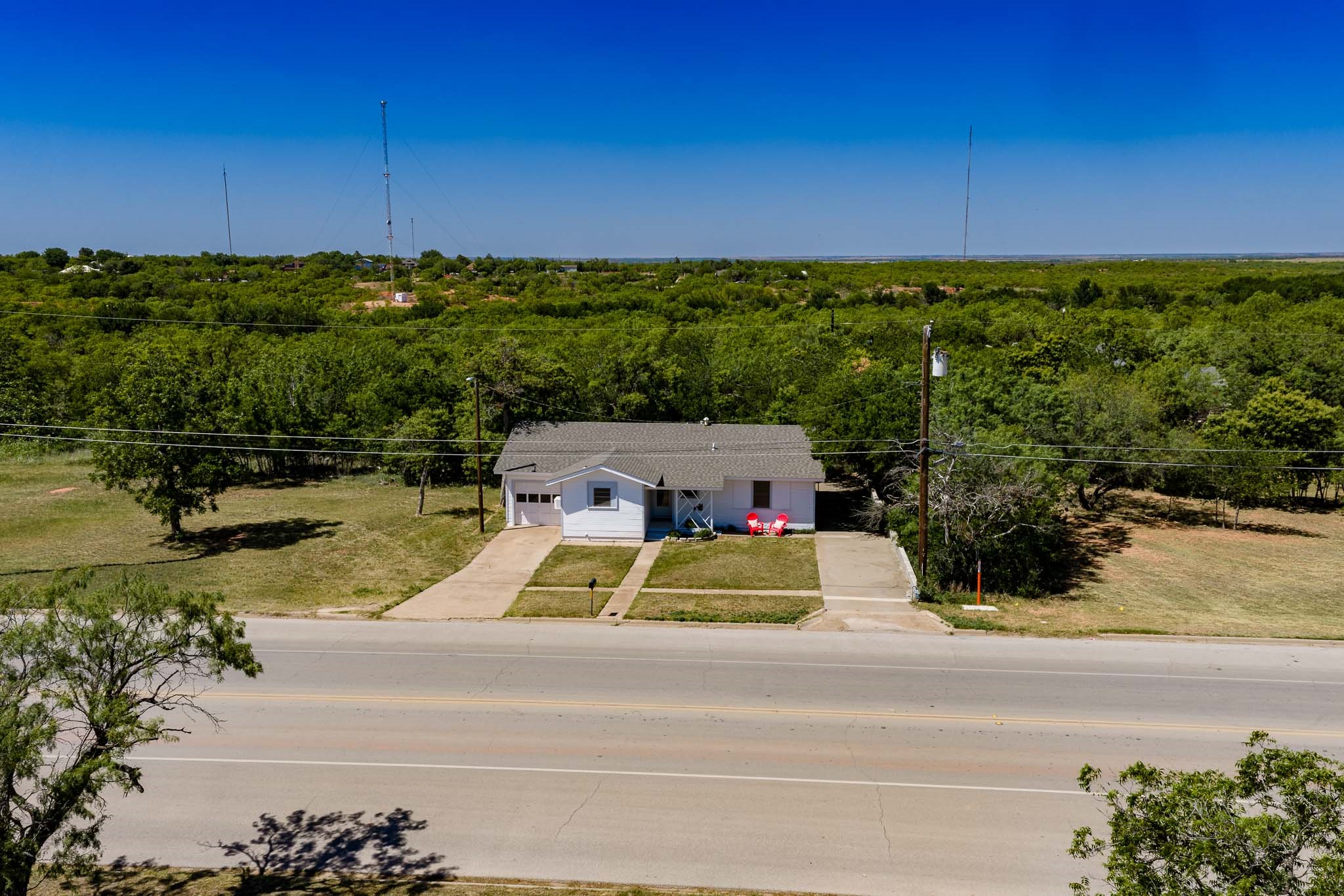 907 E Hamilton Street Stamford TX 79553
