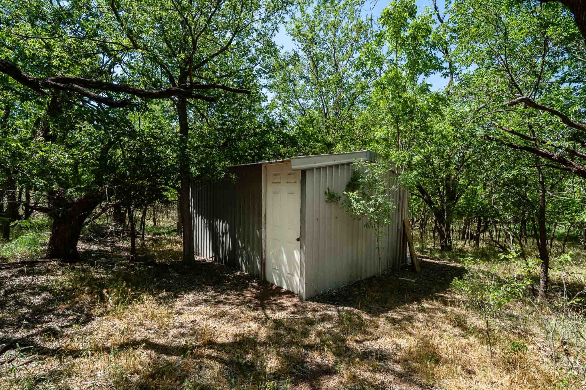 907 E Hamilton Street Stamford TX 79553