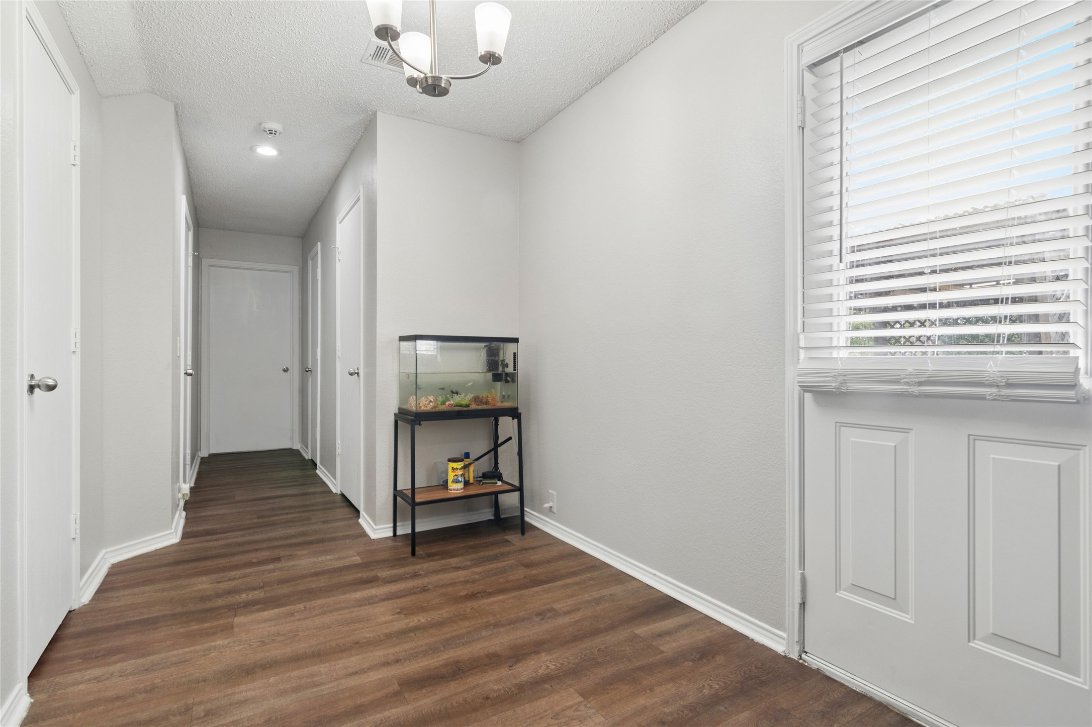 1507 Wavecrest Drive Glenn Heights TX 75154