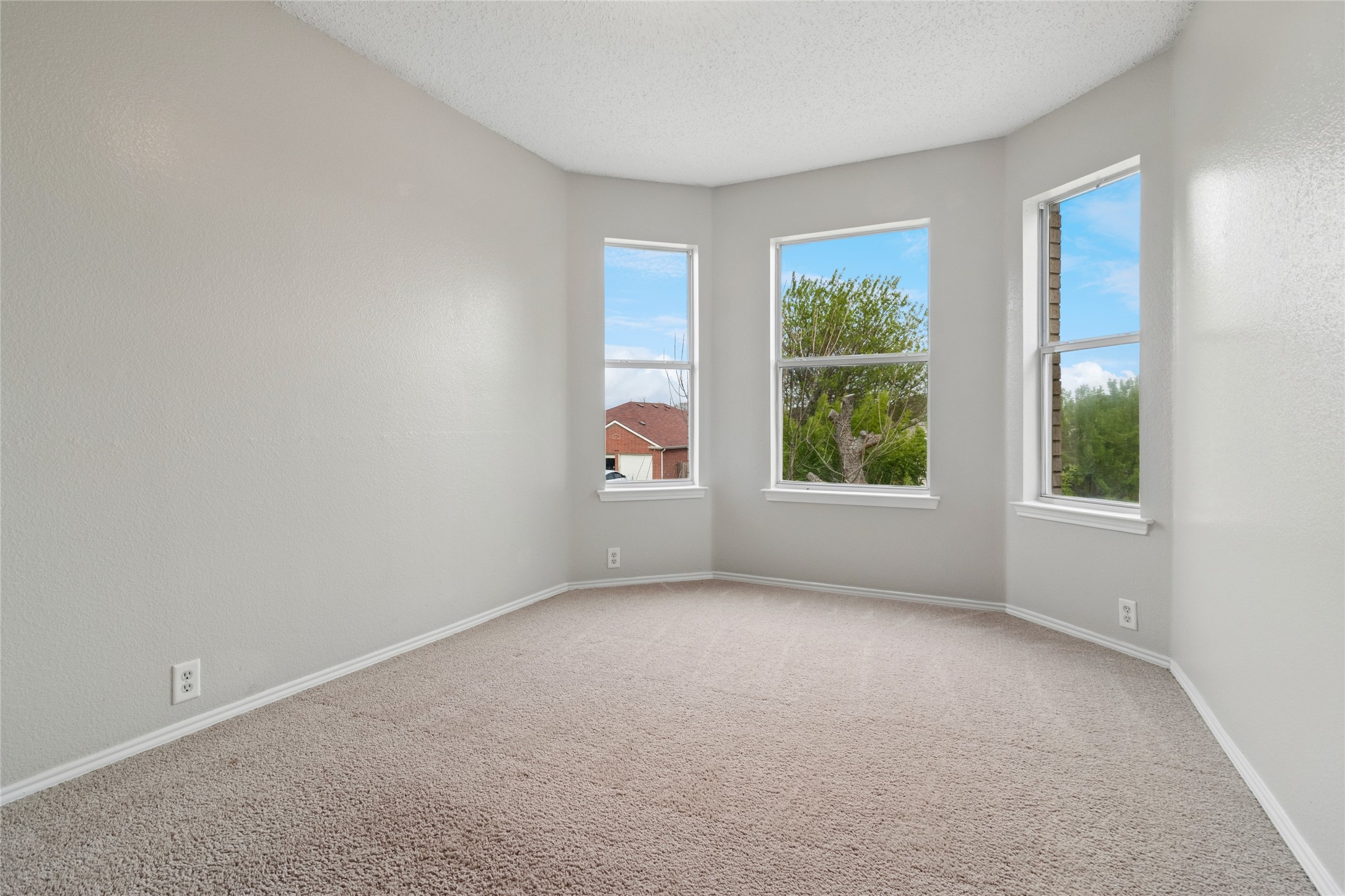 1507 Wavecrest Drive Glenn Heights TX 75154