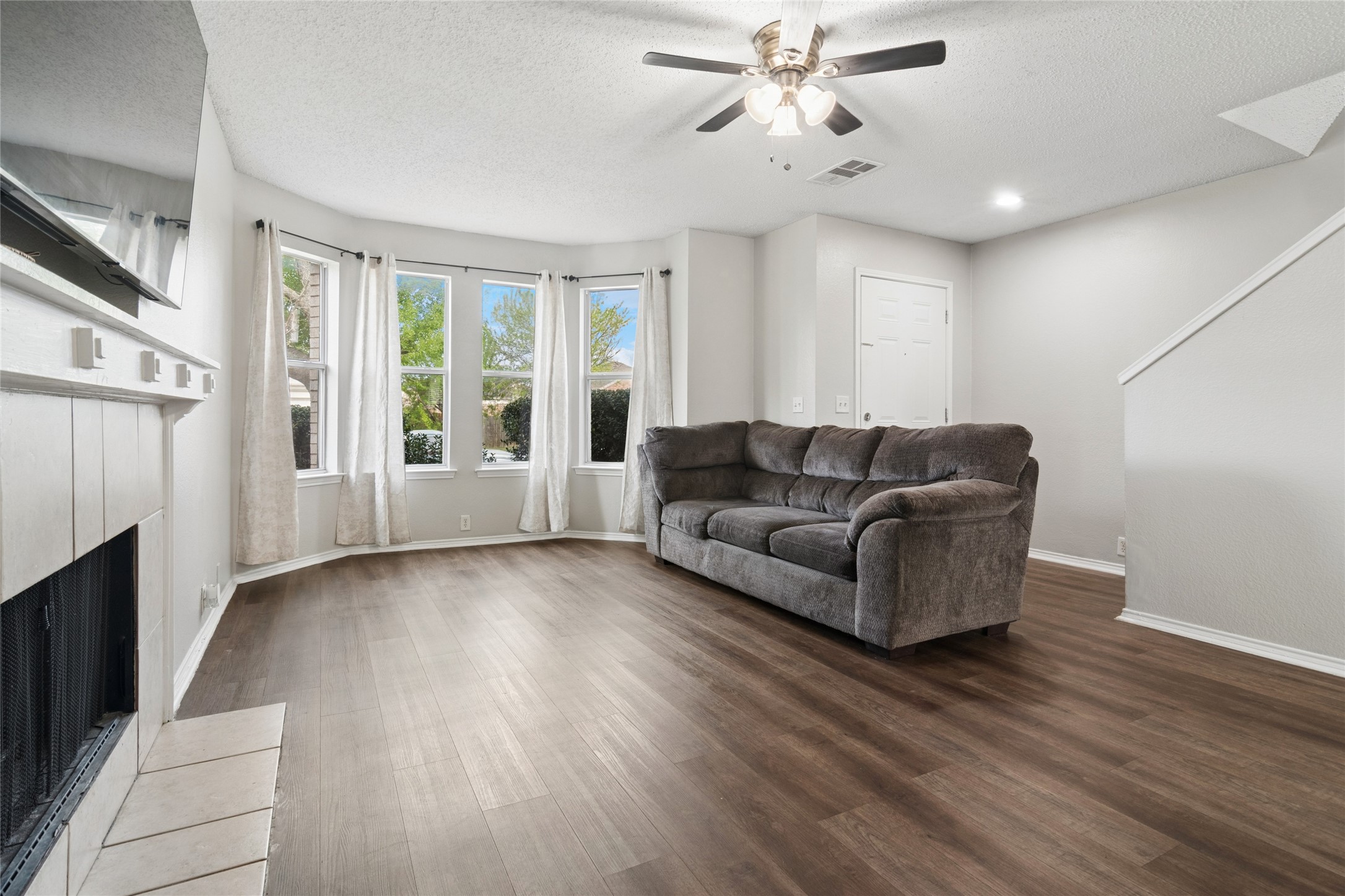 1507 Wavecrest Drive Glenn Heights TX 75154