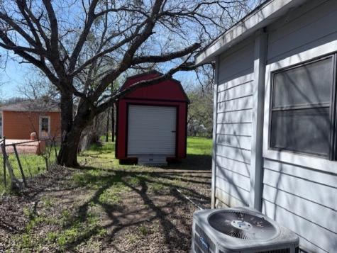 311 Elmo Street Cleburne TX 76031