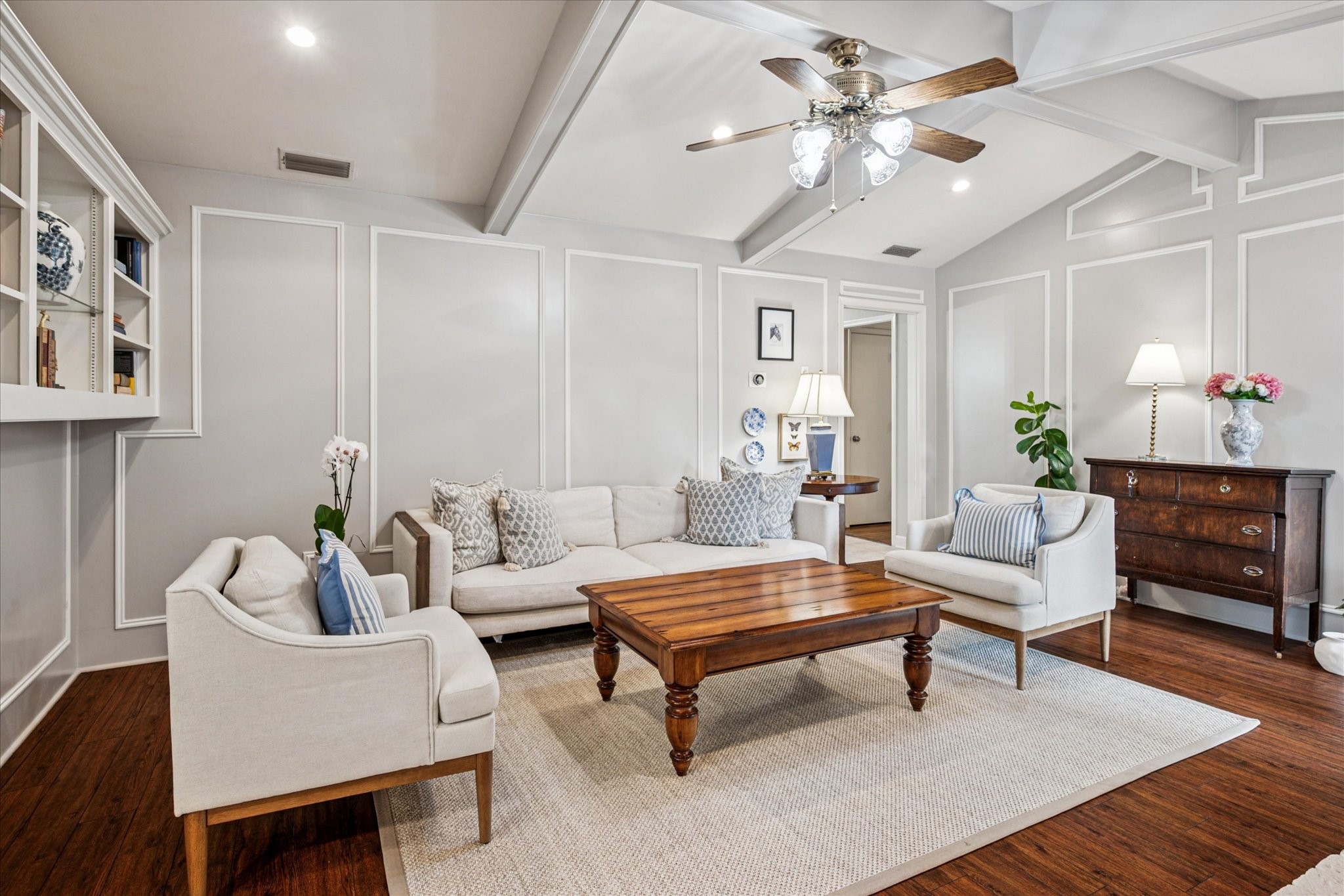 8635 Capri Drive Dallas TX 75238