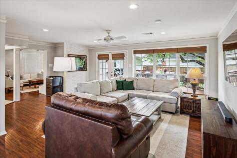 8635 Capri Drive Dallas TX 75238