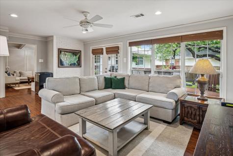 8635 Capri Drive Dallas TX 75238