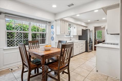 8635 Capri Drive Dallas TX 75238