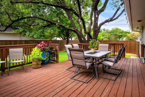 8635 Capri Drive Dallas TX 75238