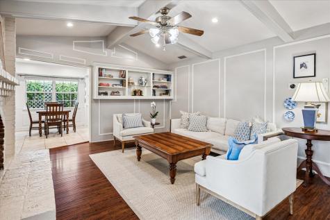 8635 Capri Drive Dallas TX 75238