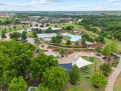 10736 Smoky Oak Trail Argyle TX 76226