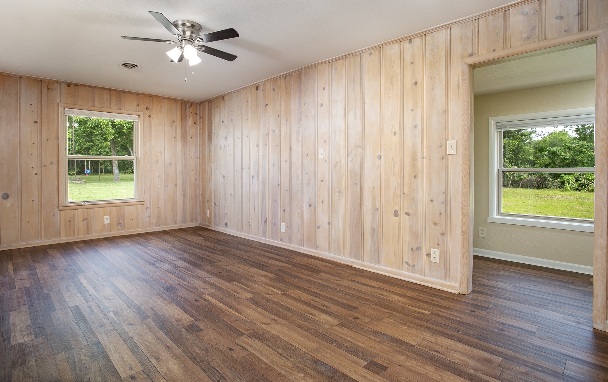 210 W Kansas Street Van TX 75790