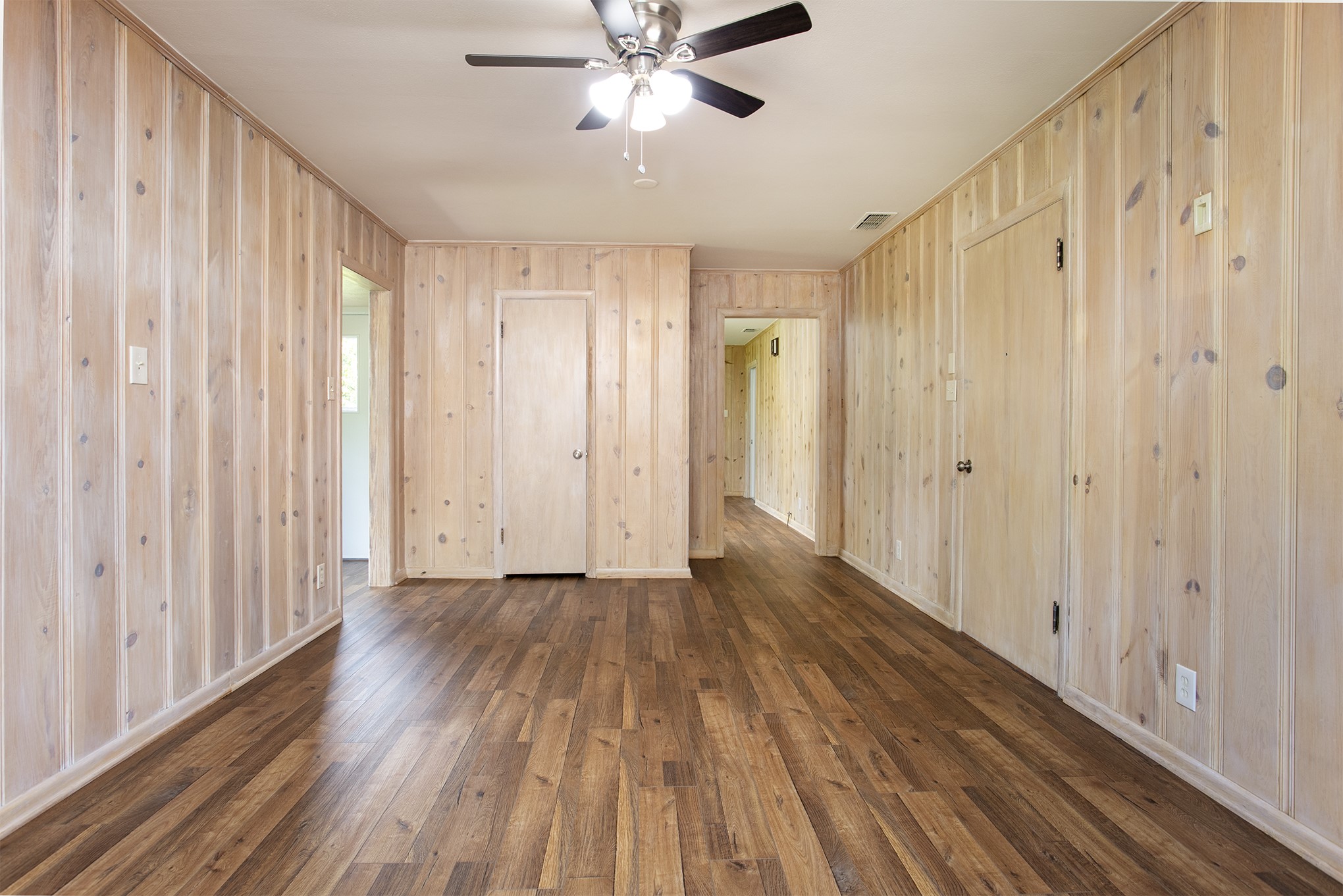 210 W Kansas Street Van TX 75790