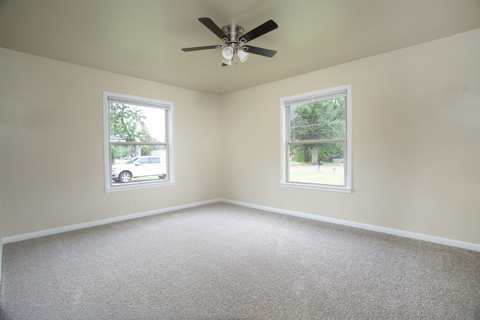 210 W Kansas Street Van TX 75790