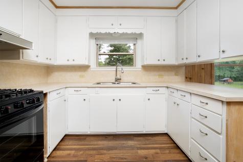 210 W Kansas Street Van TX 75790