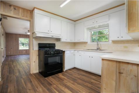 210 W Kansas Street Van TX 75790