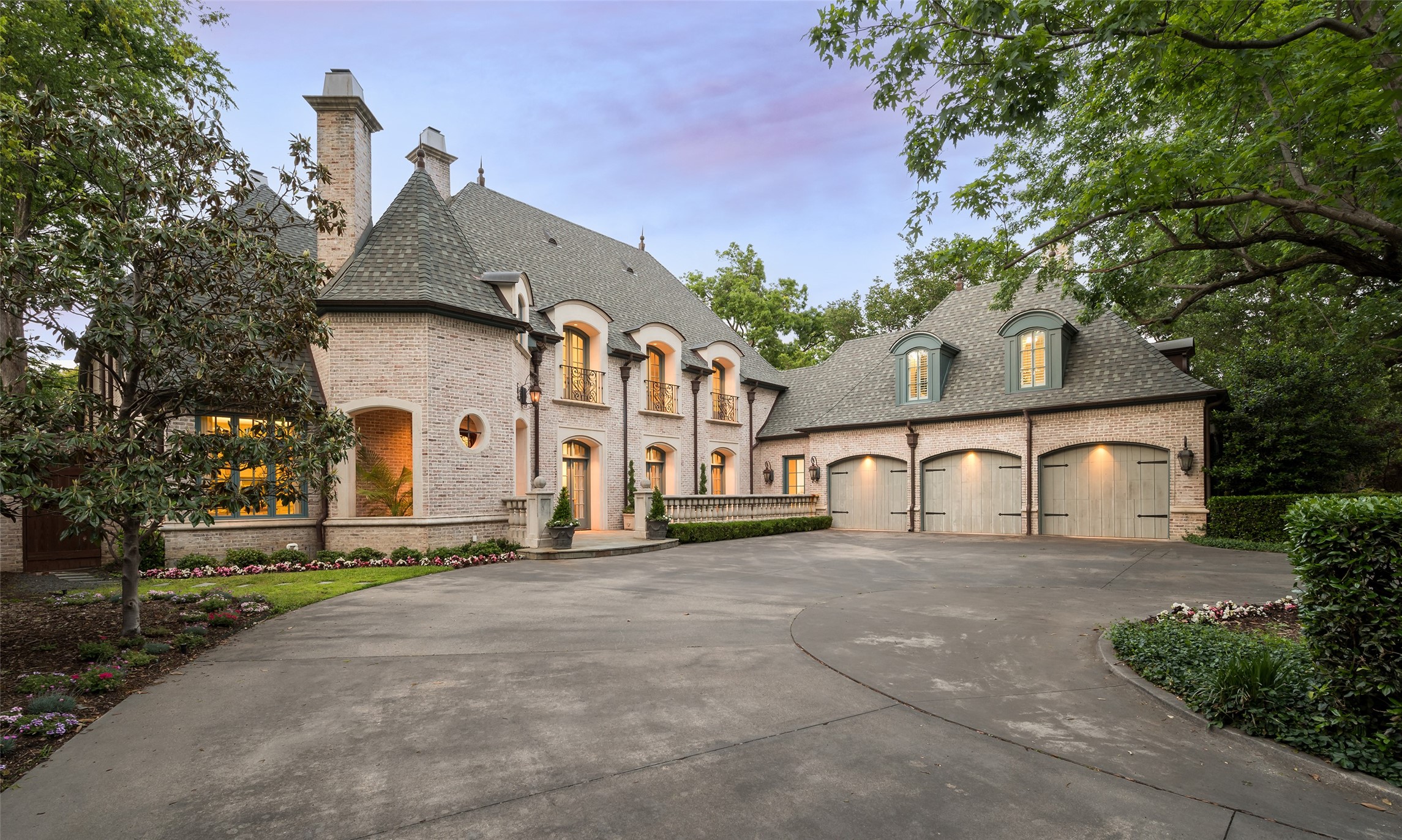 6139 Woodland Drive Dallas TX 75225