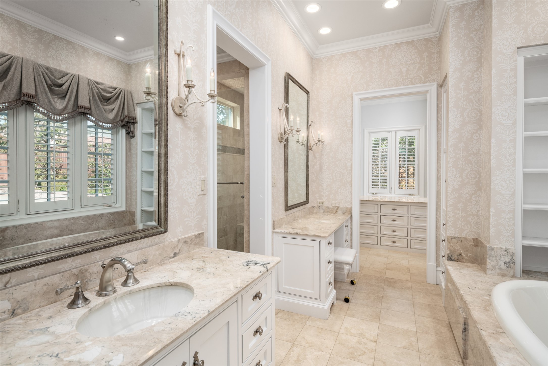 6139 Woodland Drive Dallas TX 75225