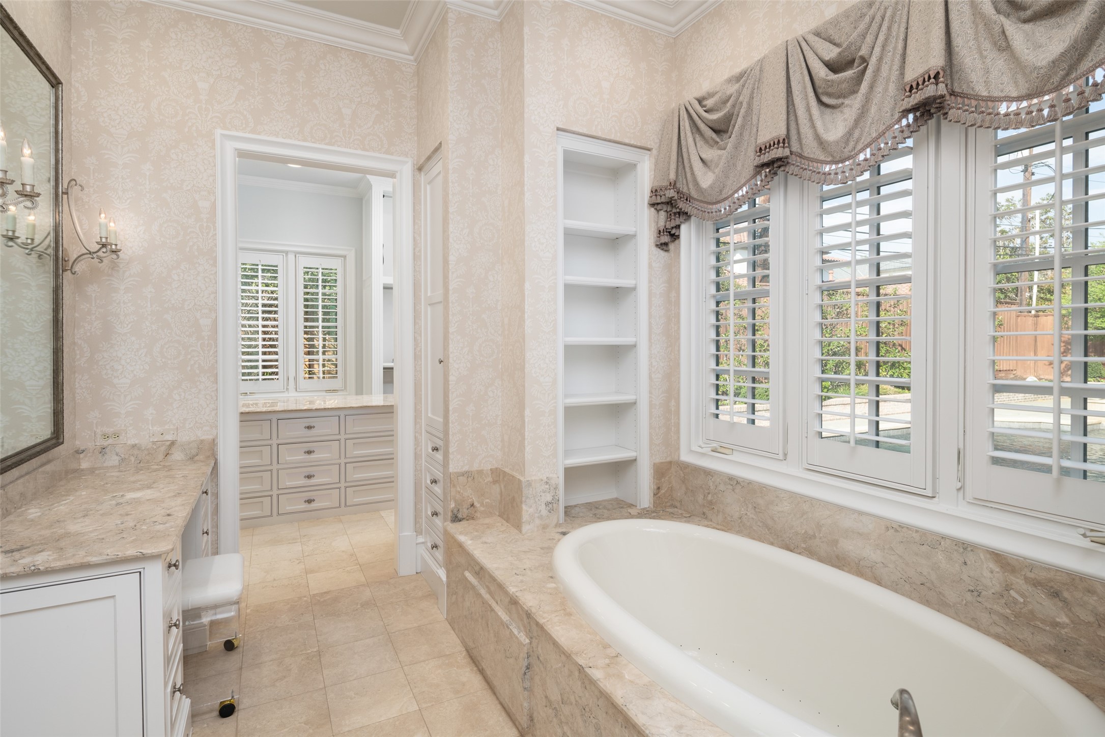 6139 Woodland Drive Dallas TX 75225