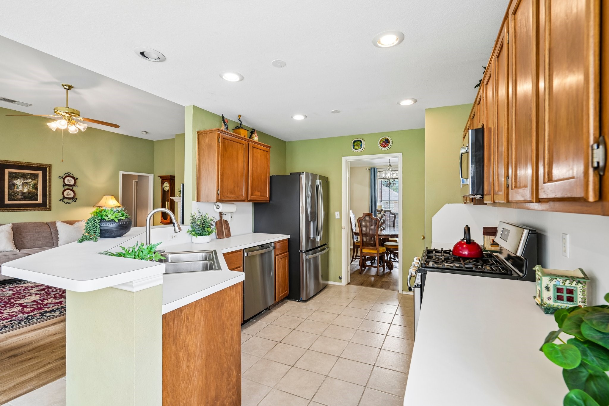 2705 Burning Tree Mckinney TX 75072