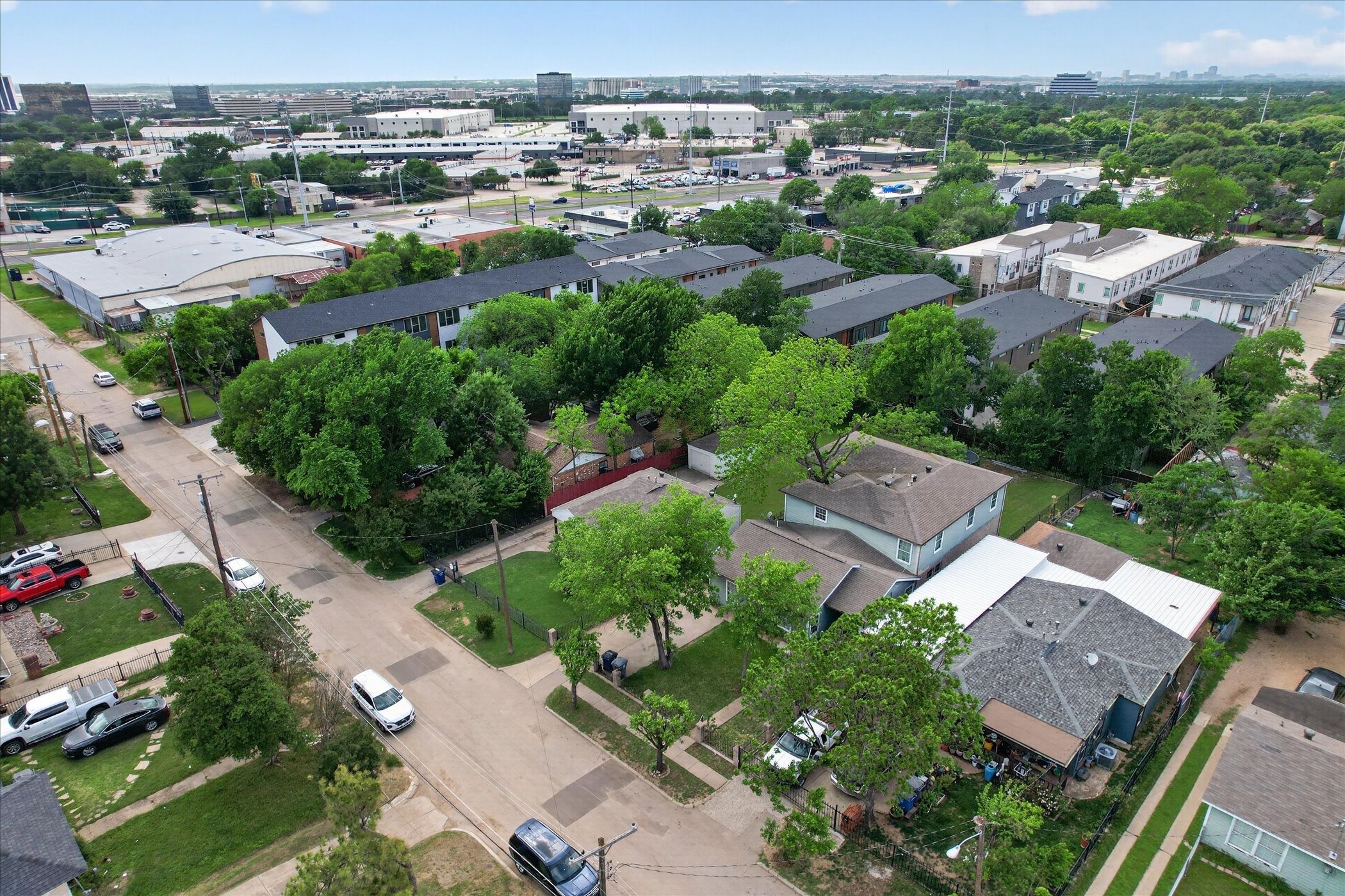 2045 Shea Road Dallas TX 75235