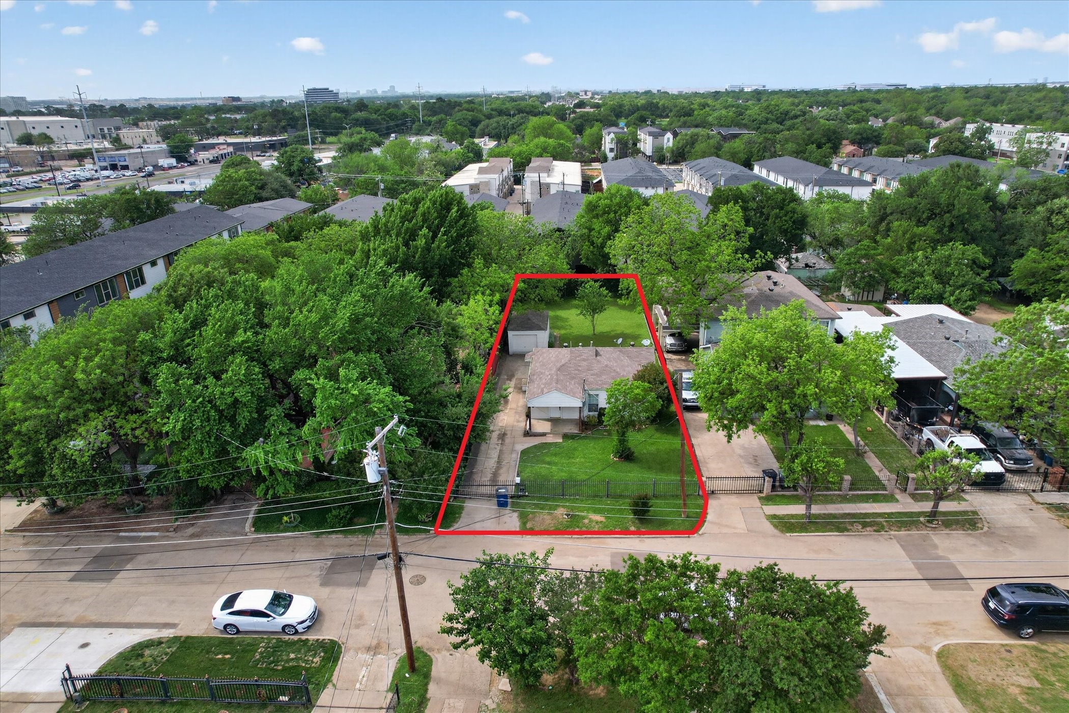 2045 Shea Road Dallas TX 75235