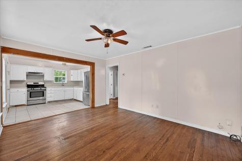 2045 Shea Road Dallas TX 75235