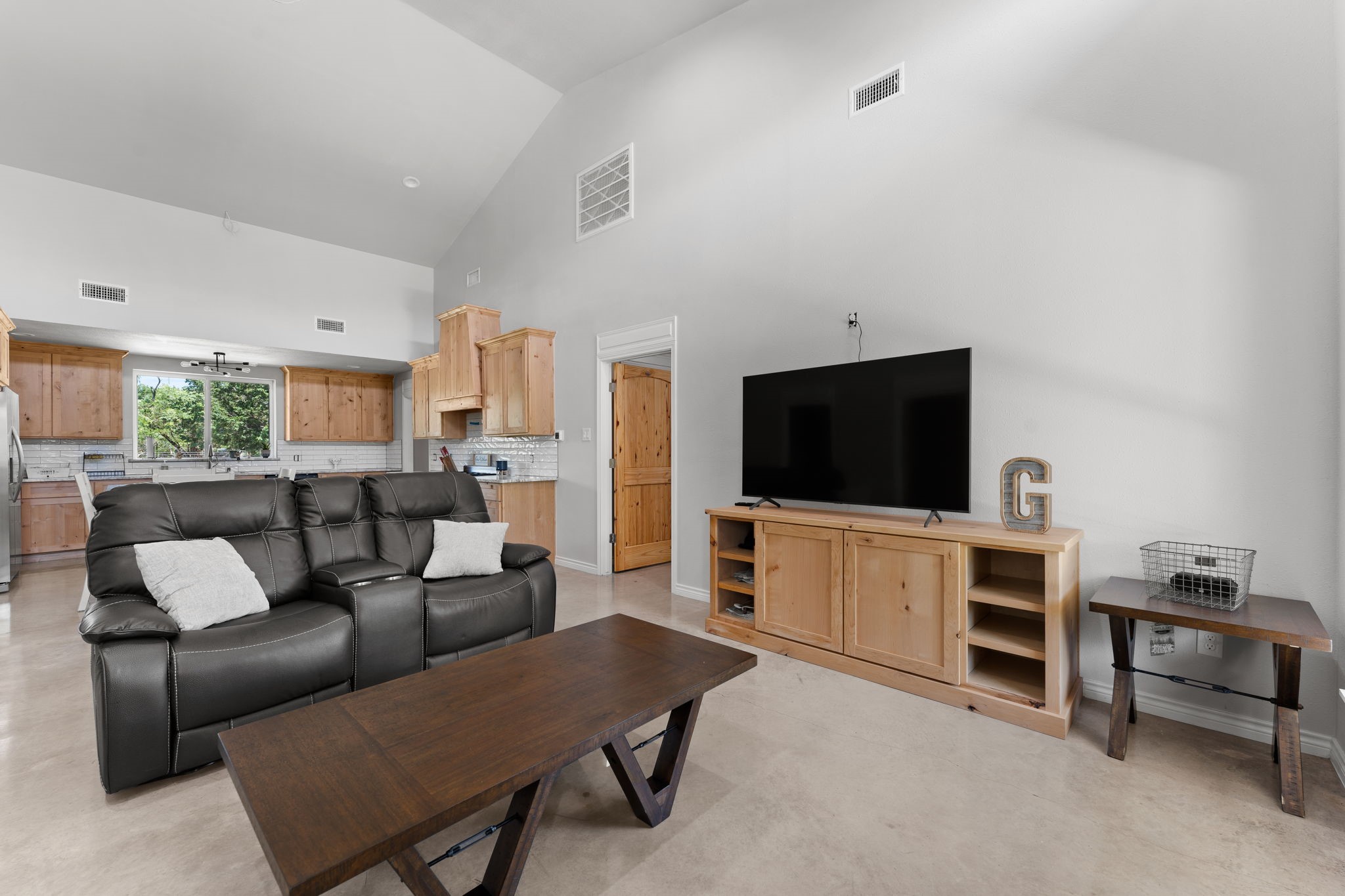 181 Private Road 197 Blum TX 76627