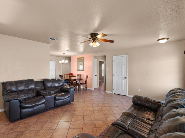 792 County Road 4213 Decatur TX 76234