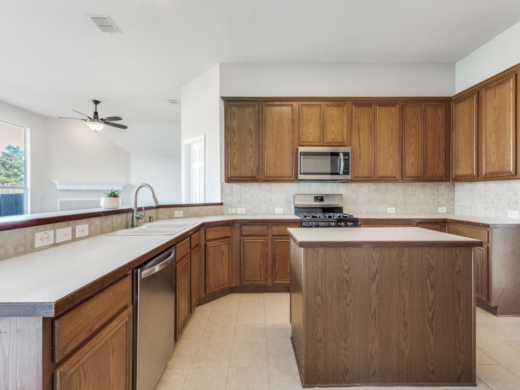 3408 Loblolly Lane Mckinney TX 75070