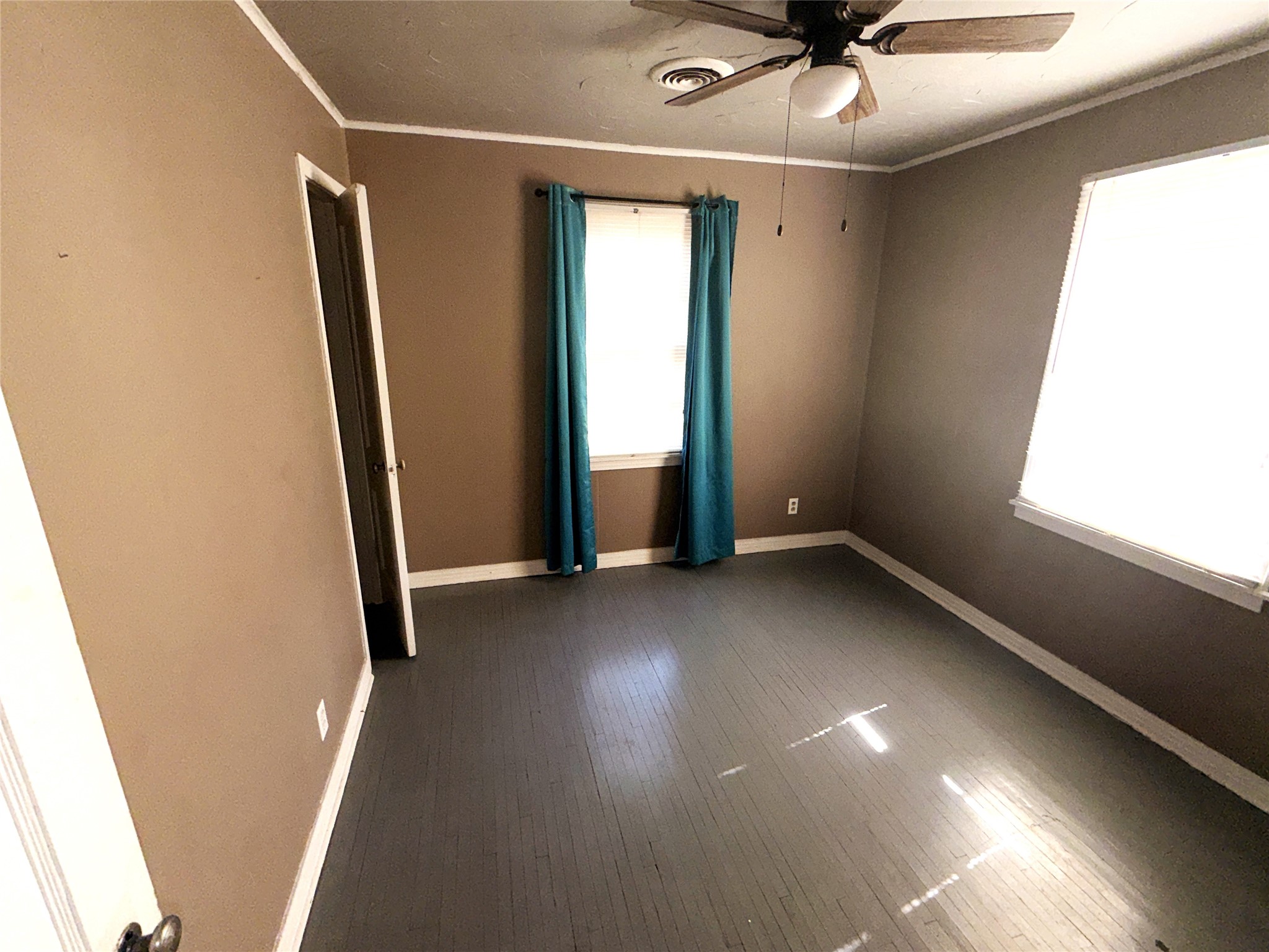 1211 W 12th Street Cisco TX 76437
