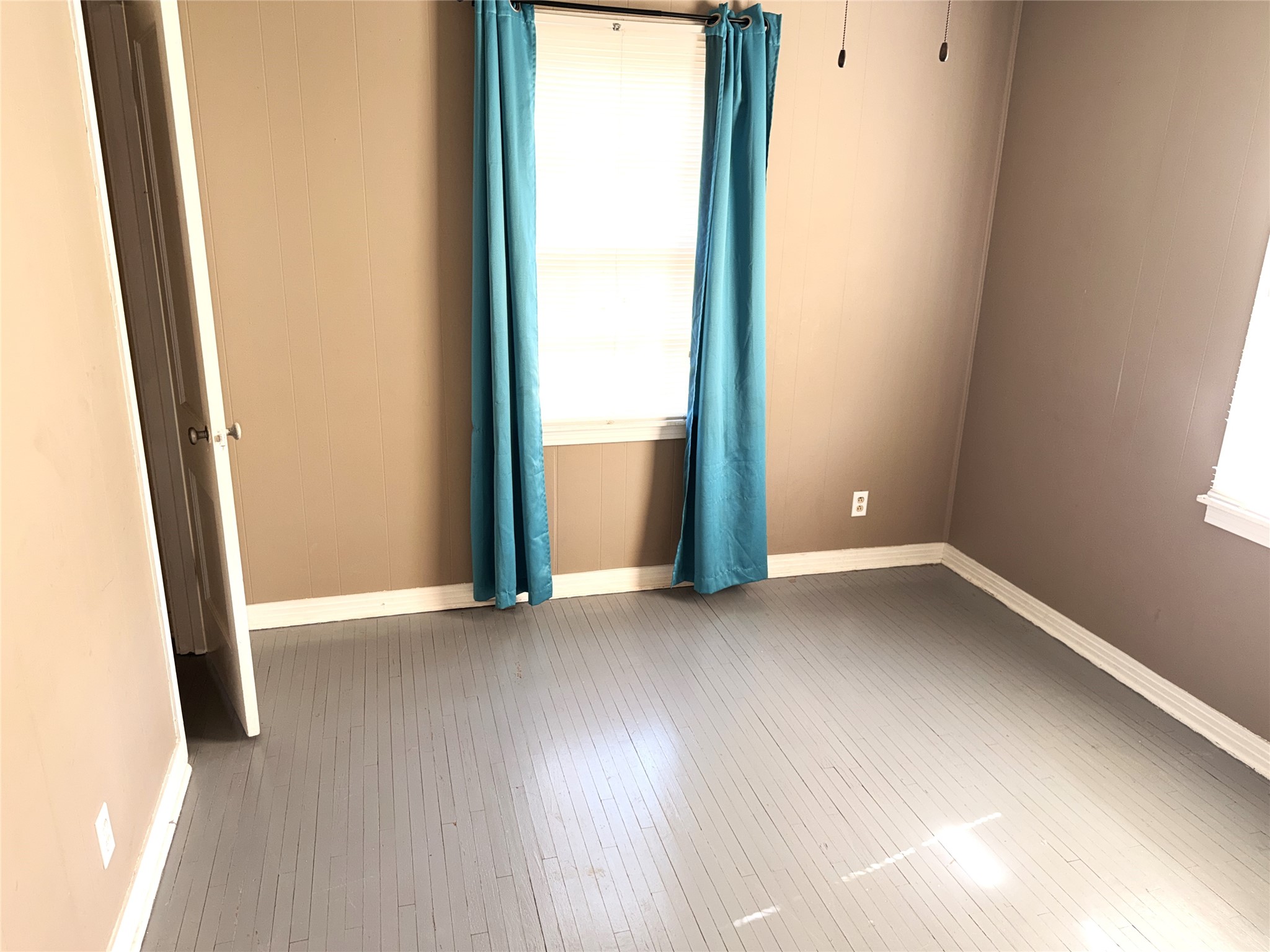 1211 W 12th Street Cisco TX 76437