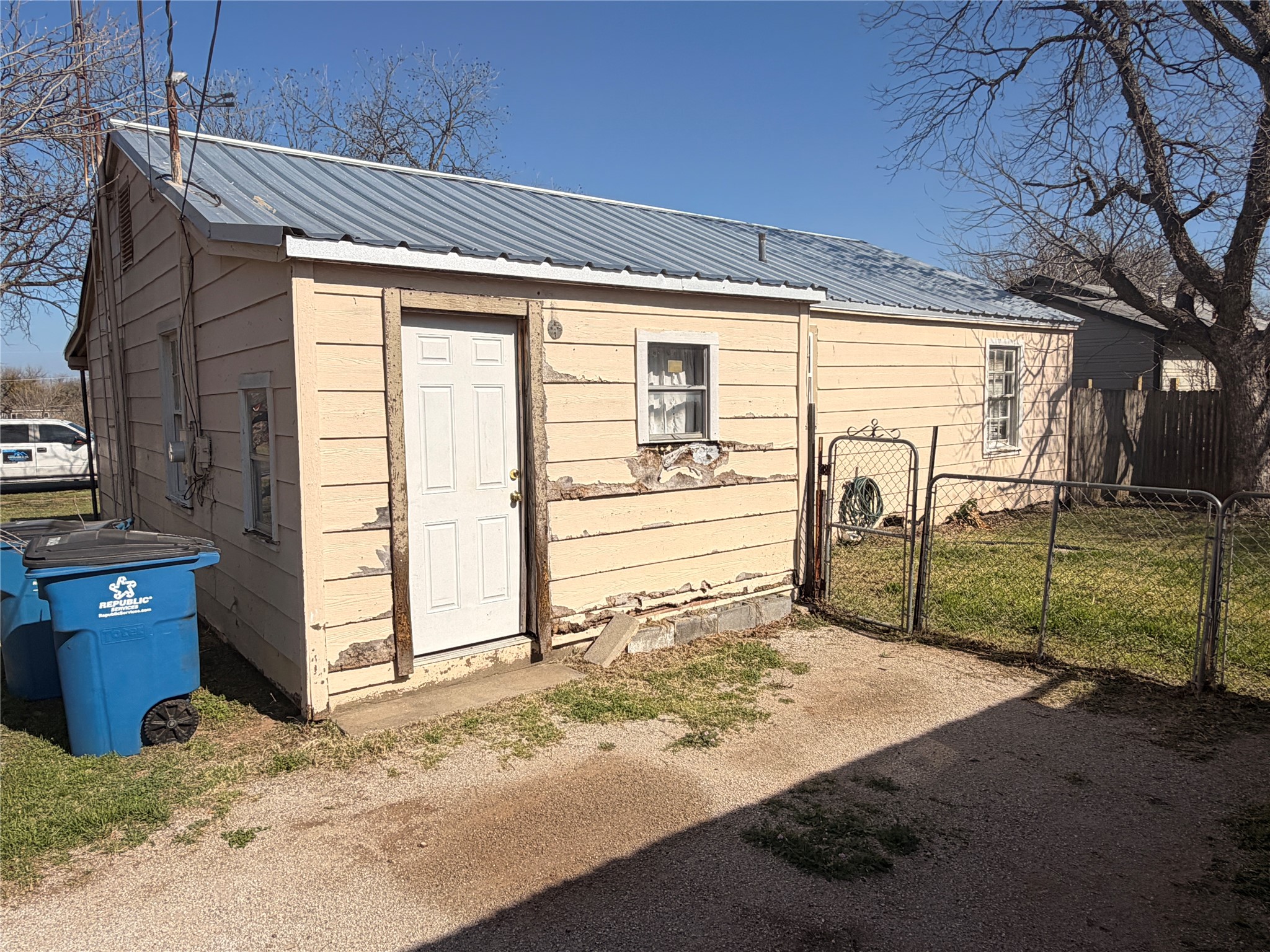 1211 W 12th Street Cisco TX 76437