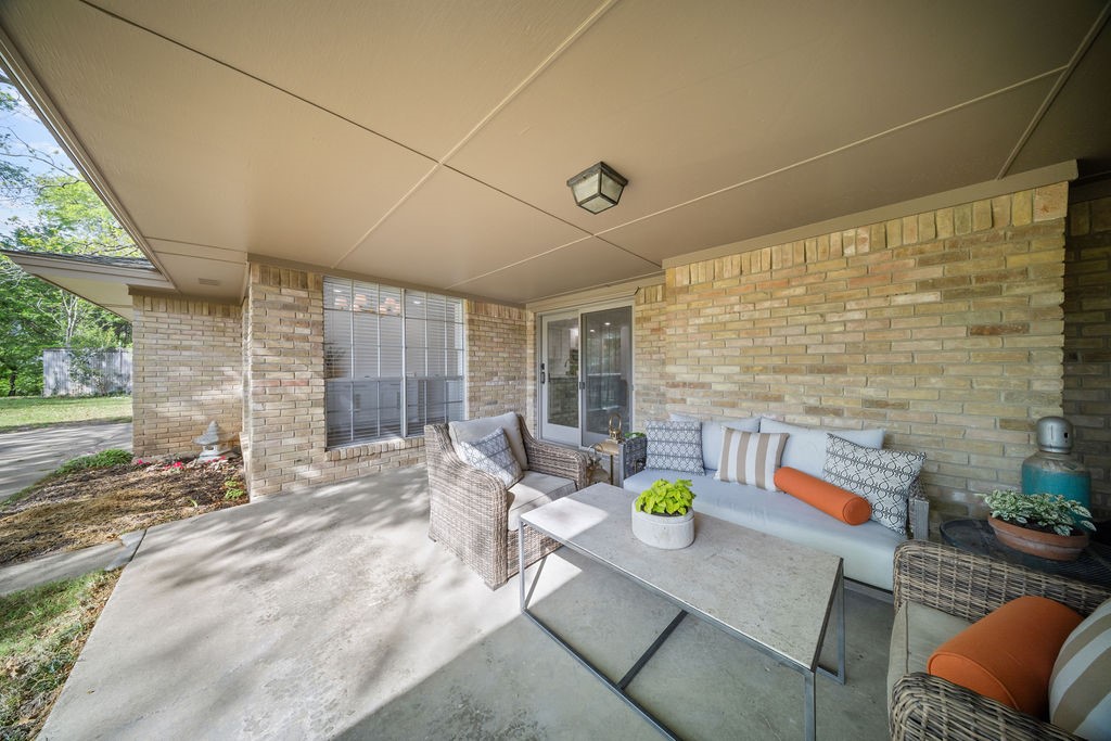 2904 Hunters Creek Place Plano TX 75075