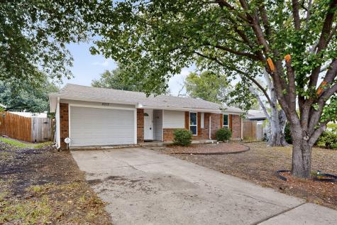 5717 Macrae Street Haltom City TX 76148